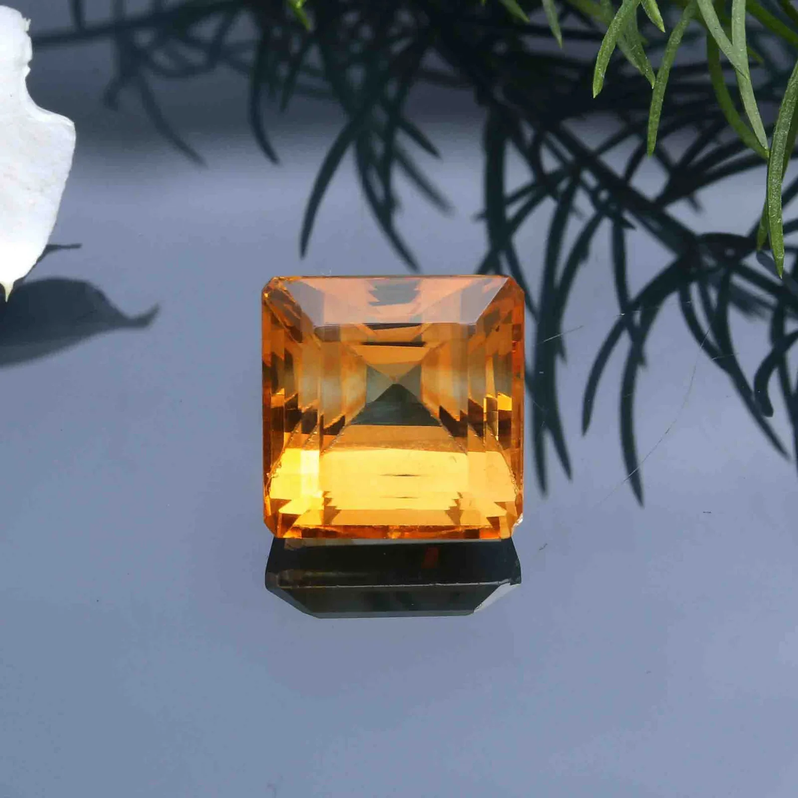 Natural Citrine (Sunela) 6.82 Carat – Jupiter Upratna – image 1