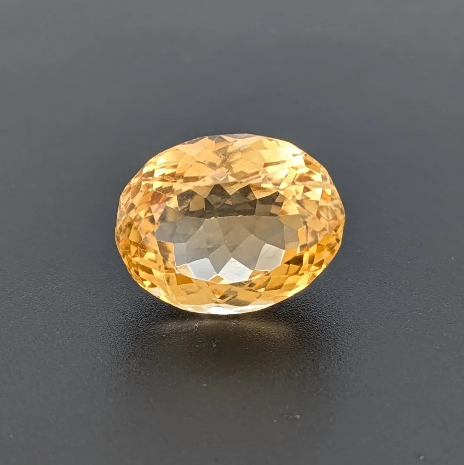 Natural Citrine (Sunela) 9.96 Carat – Jupiter Upratna – image 1