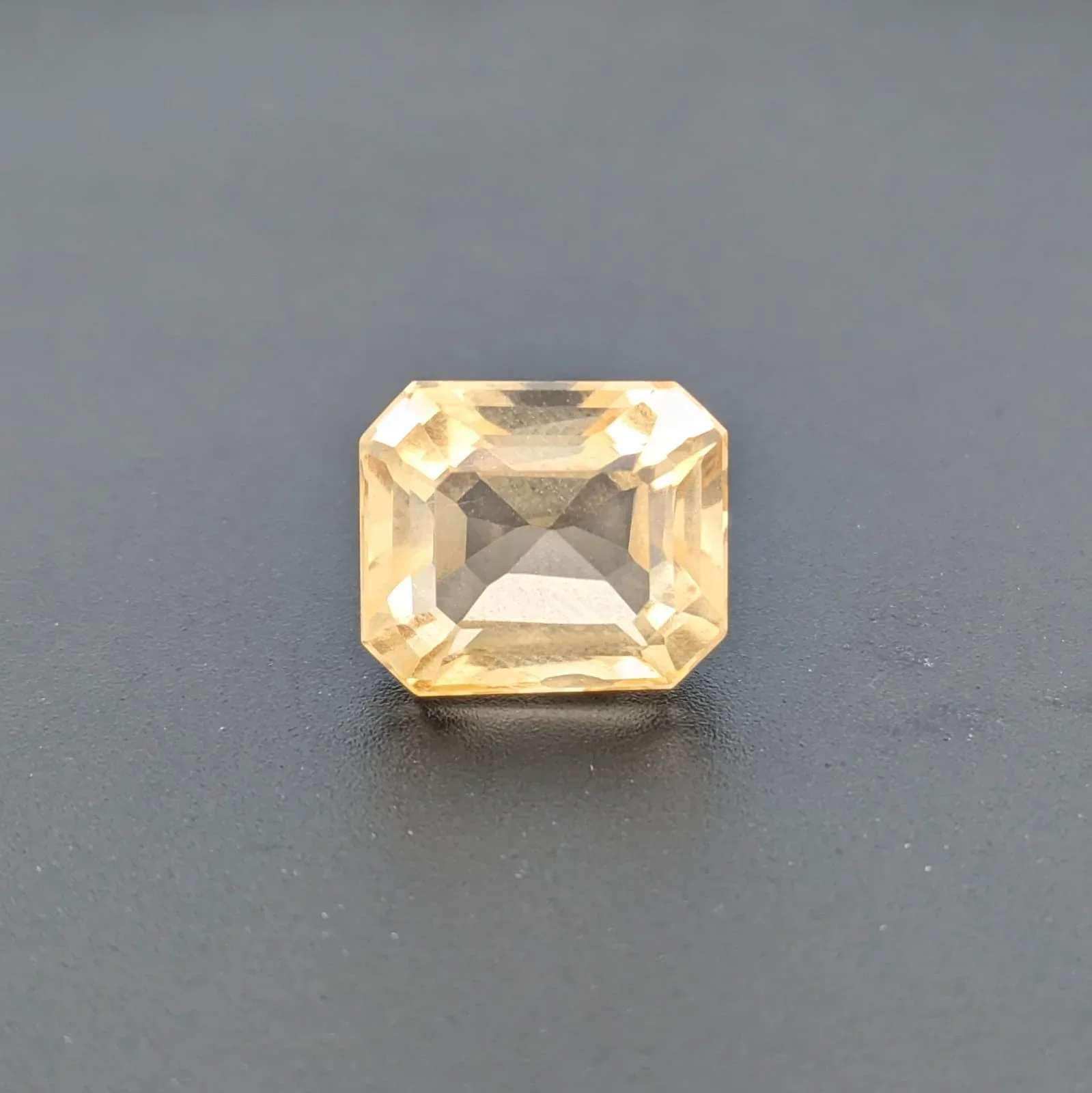 Natural Citrine (Sunela) 5.1 Carat – Jupiter Upratna – image 1
