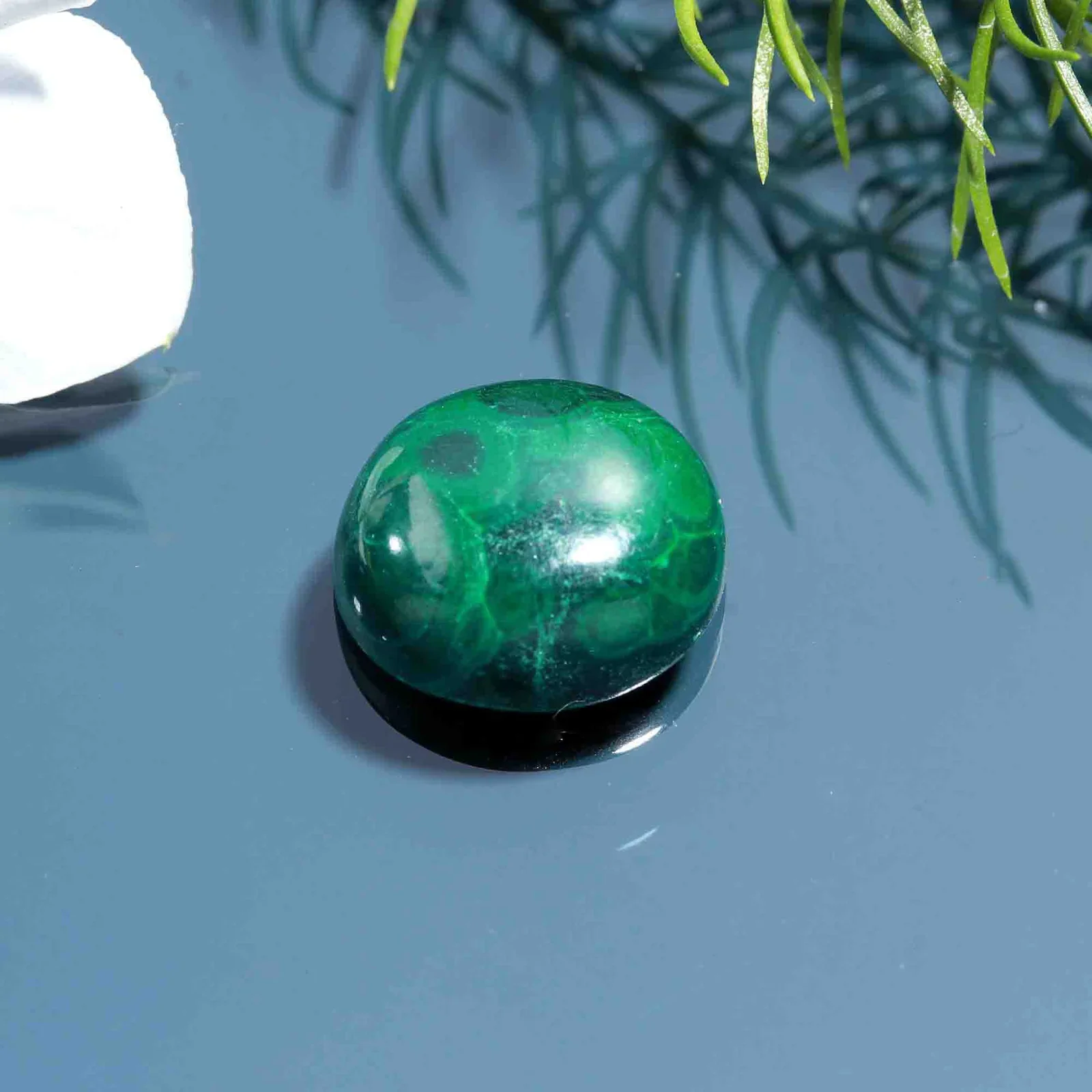 Natural Malachite (Malachite) 11.7 Carat – Certified Natural Gemstone – image 1
