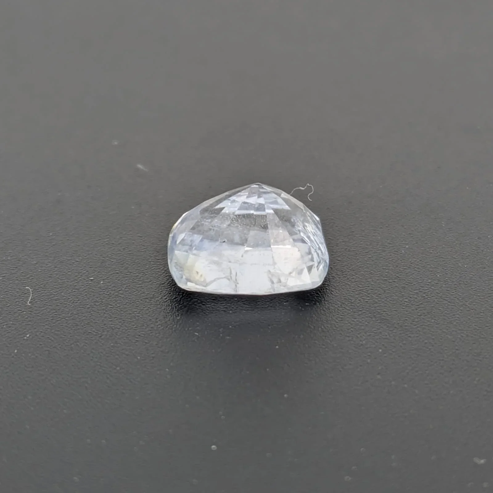 Natural Blue Sapphire (Neelam) 3.91 Carat – for Saturn – image 4