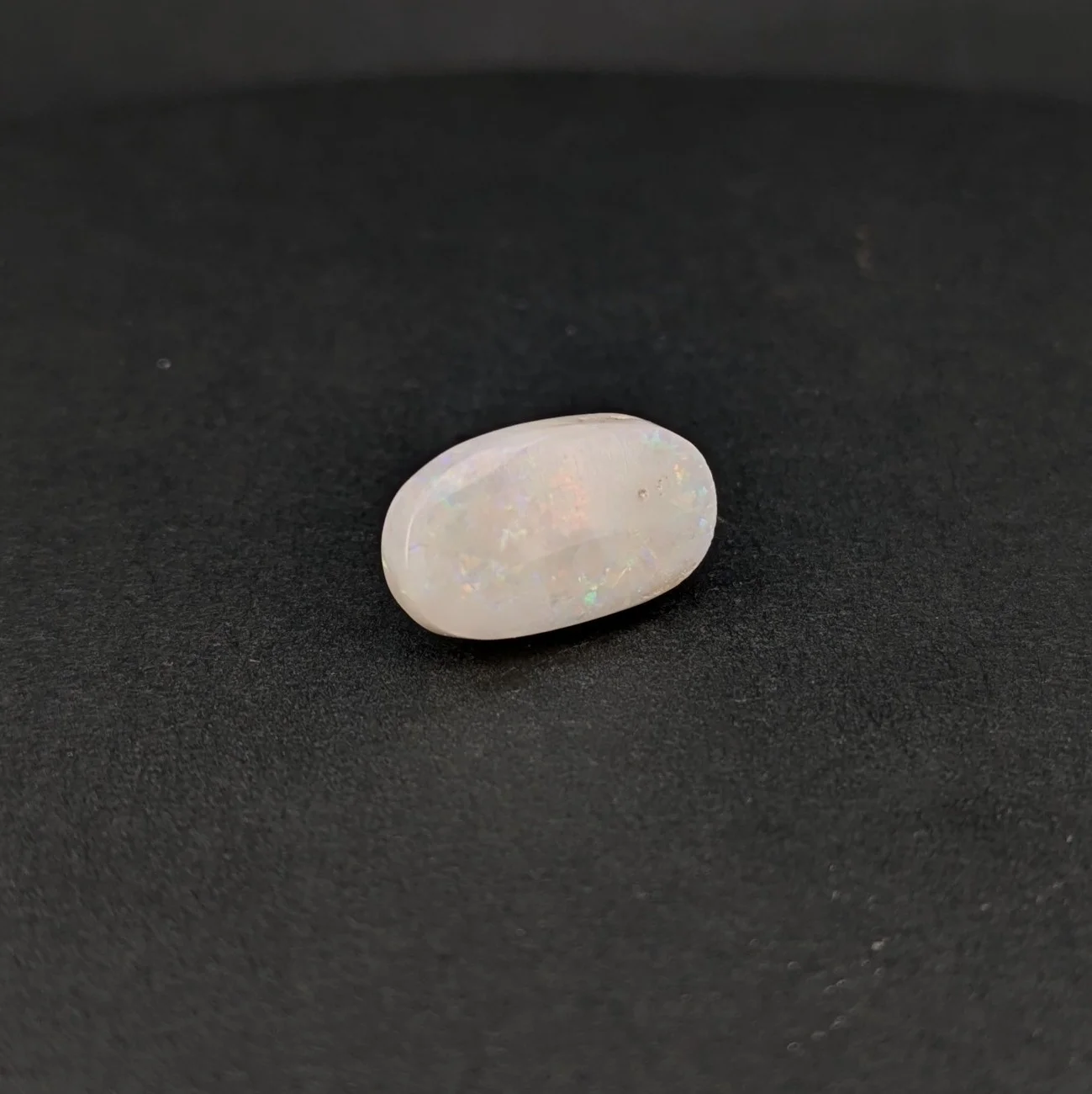 Natural Opal (Opal) 3.92 Carat – Venus Upratna