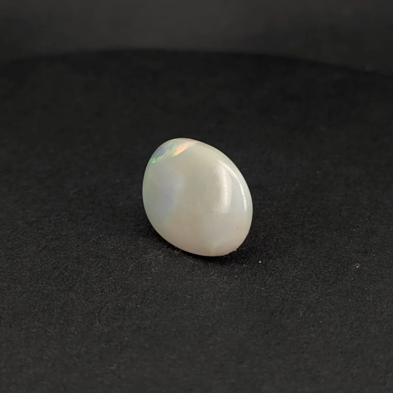 Natural Opal (Opal) 5.85 Carat – Venus Upratna