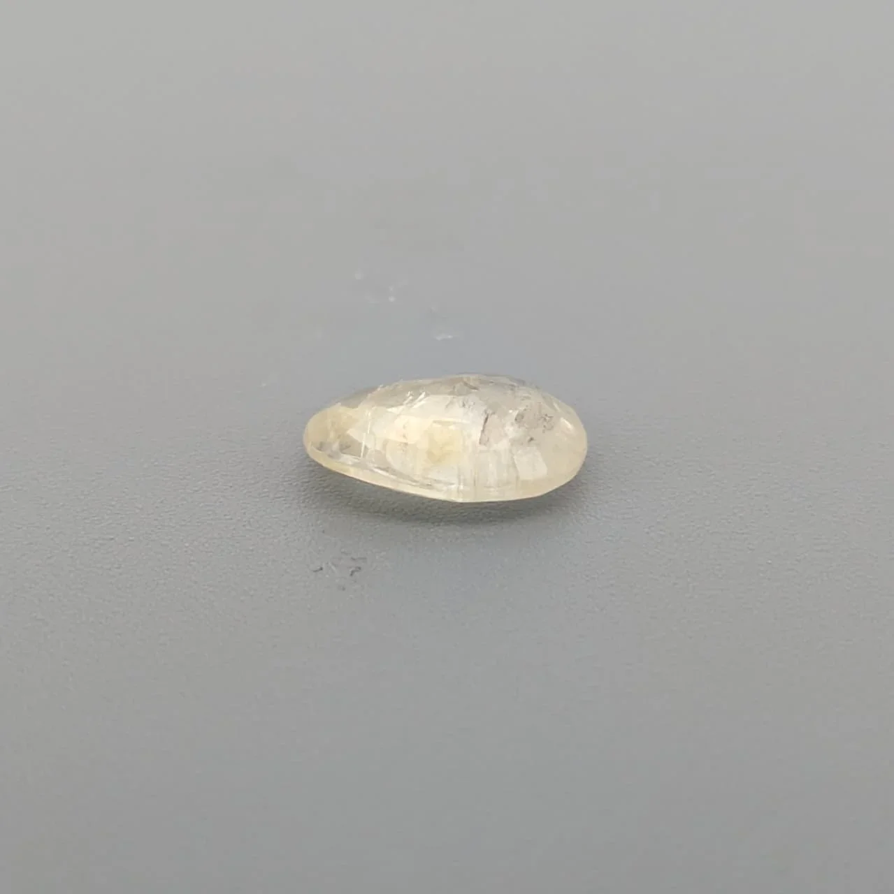 Natural Yellow Sapphire (Pukhraj) 4.04 Carat – for Jupiter – image 4