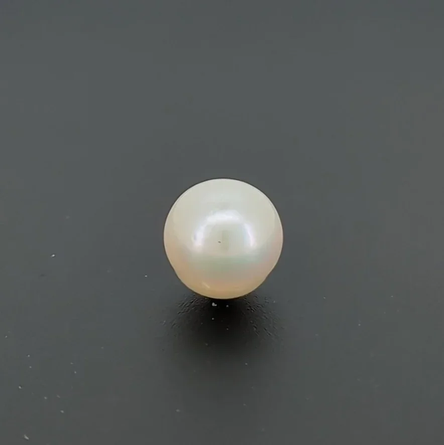 Natural Pearl (Moti) 3.76 Carat – for Moon – image 1
