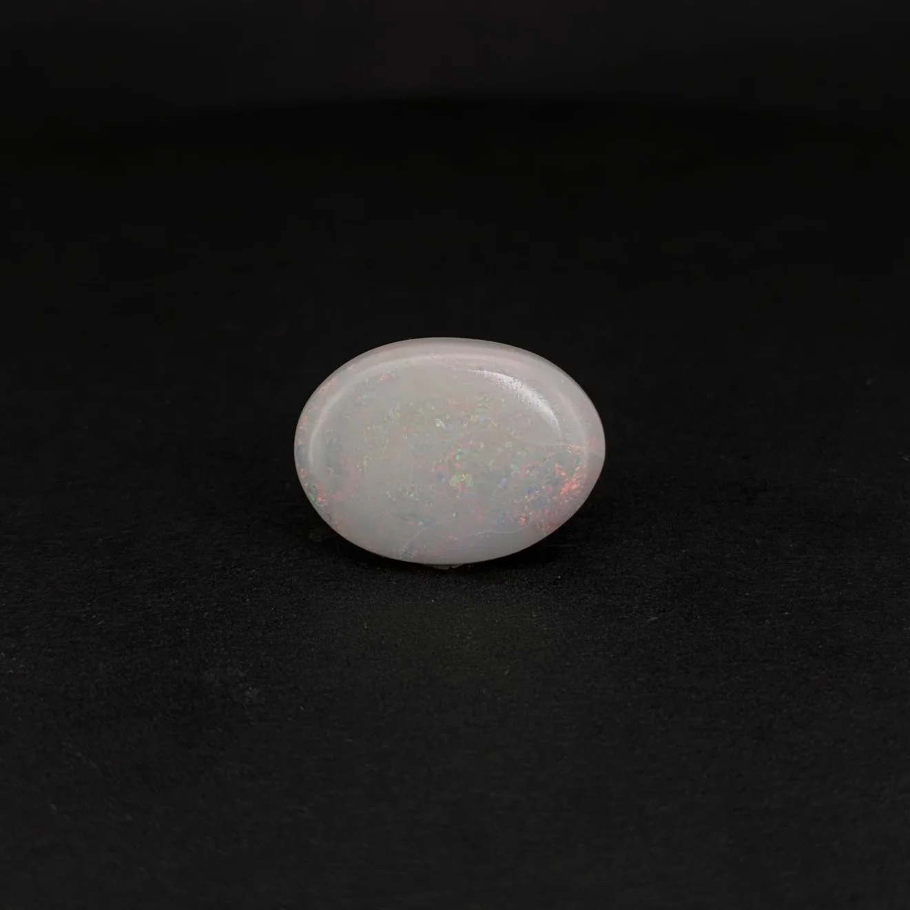 Natural Opal (Opal) 4.77 Carat – Venus Upratna