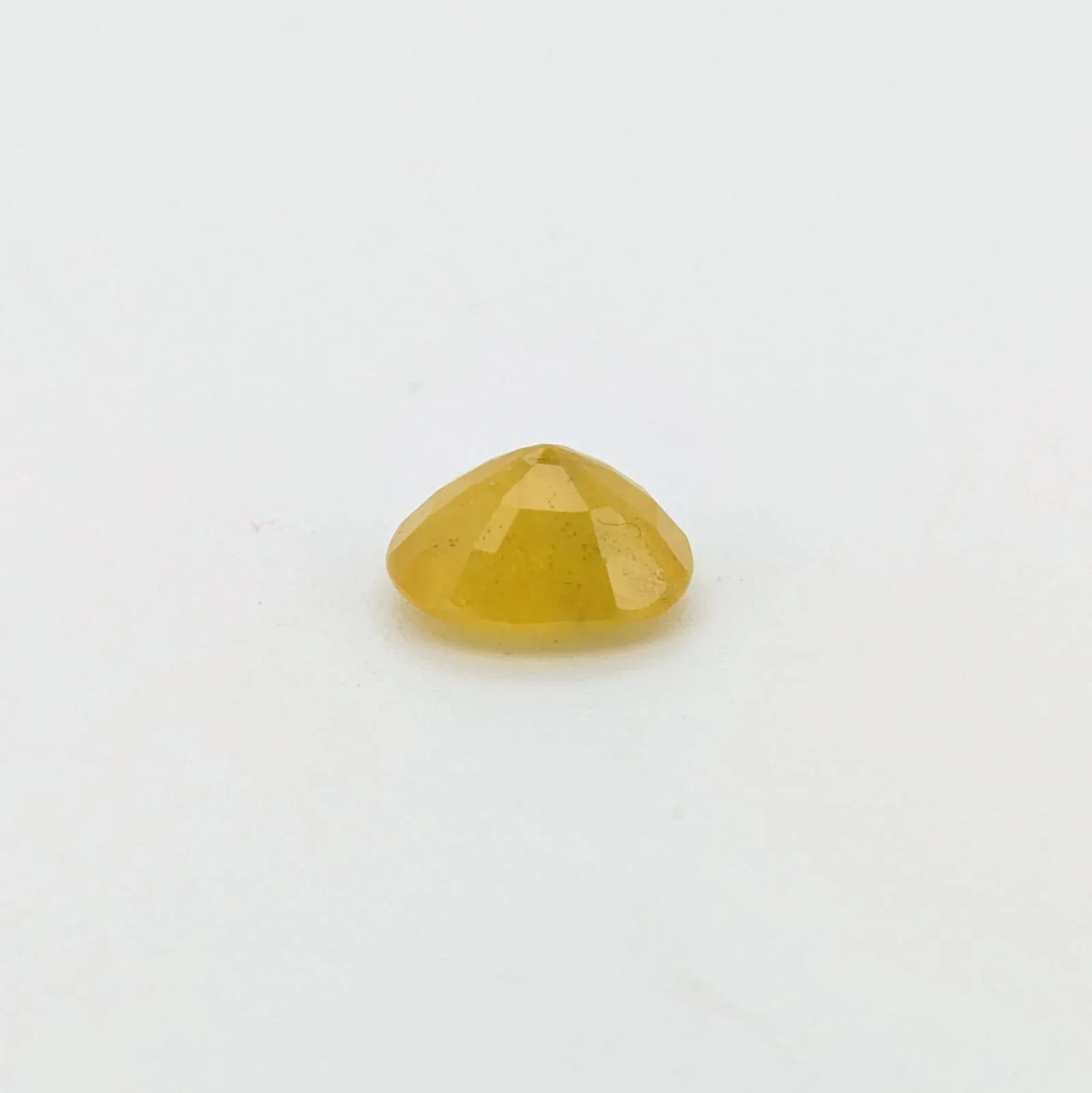 Natural Yellow Sapphire (Pukhraj) 4.87 Carat – for Jupiter – image 4
