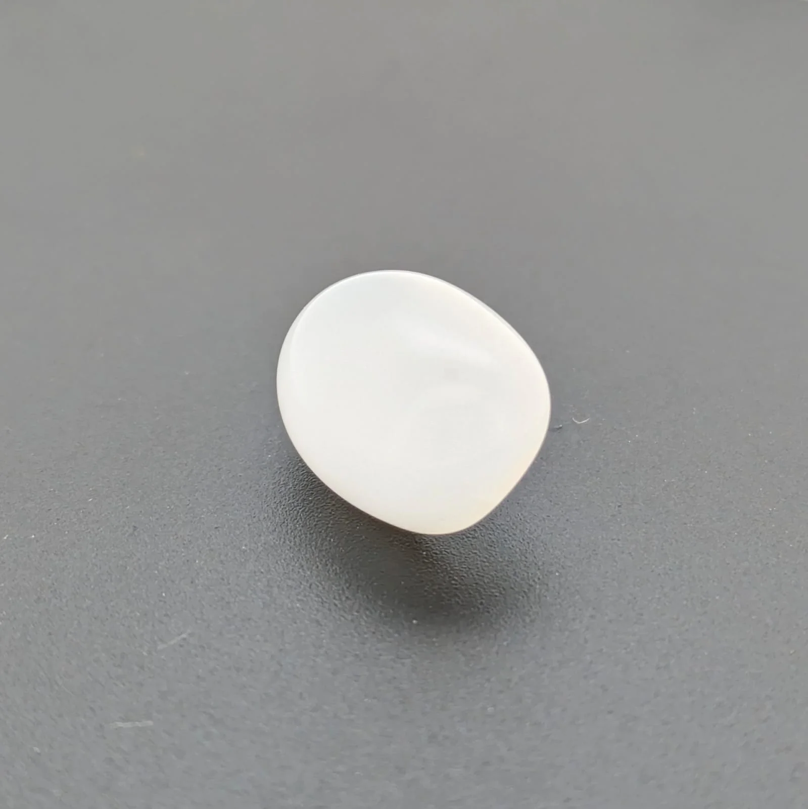 Natural Moonstone (Chandrakant Mani) 7.22 Carat – Certified Natural Gemstone – image 3