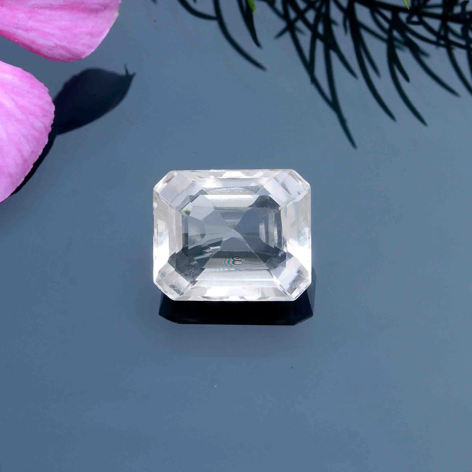 Natural Clear Quartz (Sphatik) 7.51 Carat – Certified Natural Gemstone – image 1